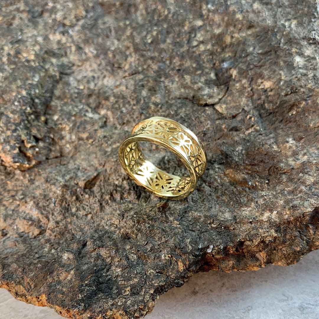 14 karat gold ring for women